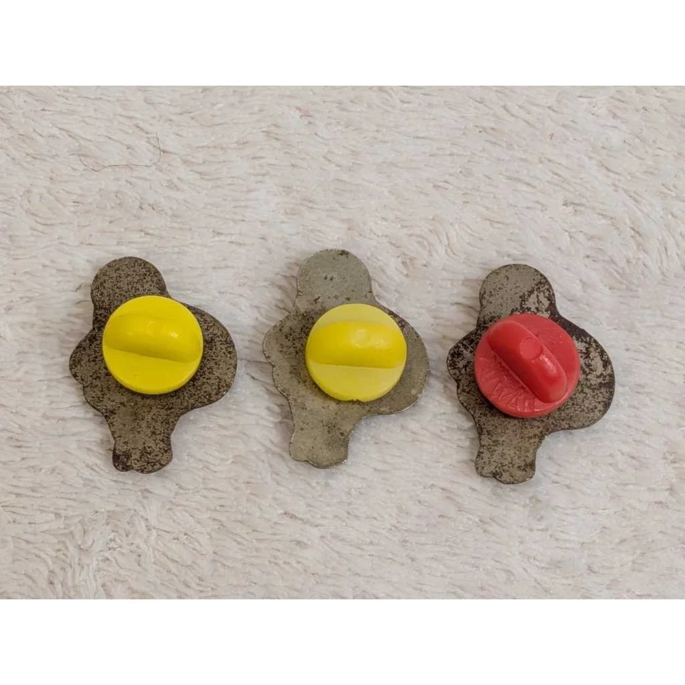 Lot of 3 Vintage Santa Claus Enamel Lapel Pins Christmas Holiday‎ Accessories